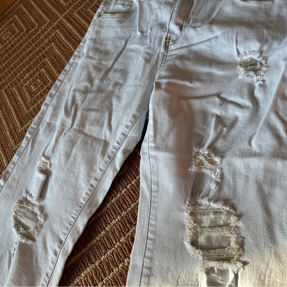 NB Jeans - Picture 3 of 4